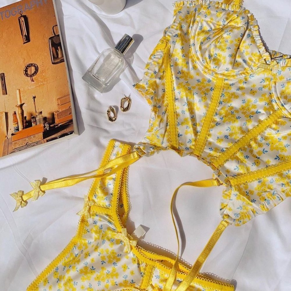 For Love & Lemons Daffodil 2 PIECE SET ☀️ - Picture 8 of 15